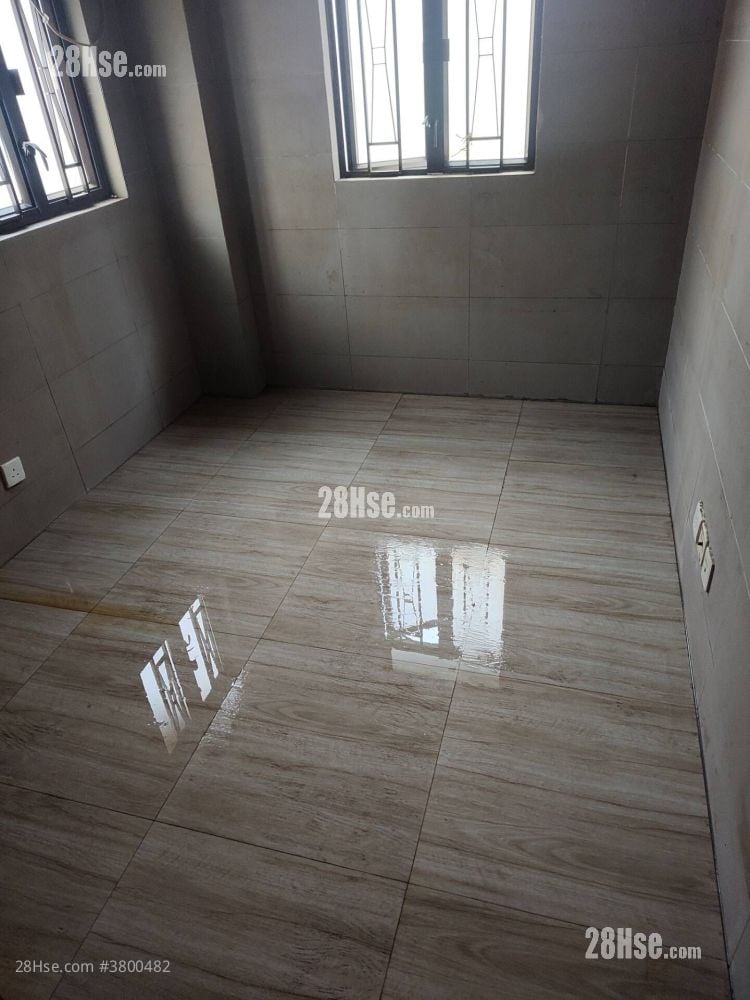 联发楼 租盘 100 平方尺