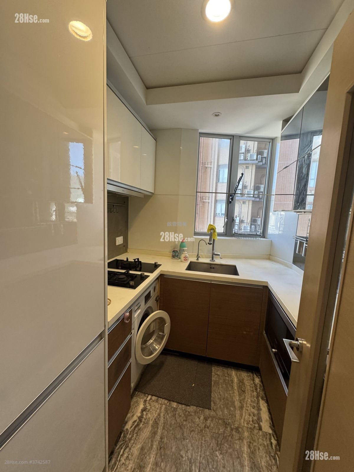 譽港灣 售盤 2 房 , 1 浴室 542 平方呎