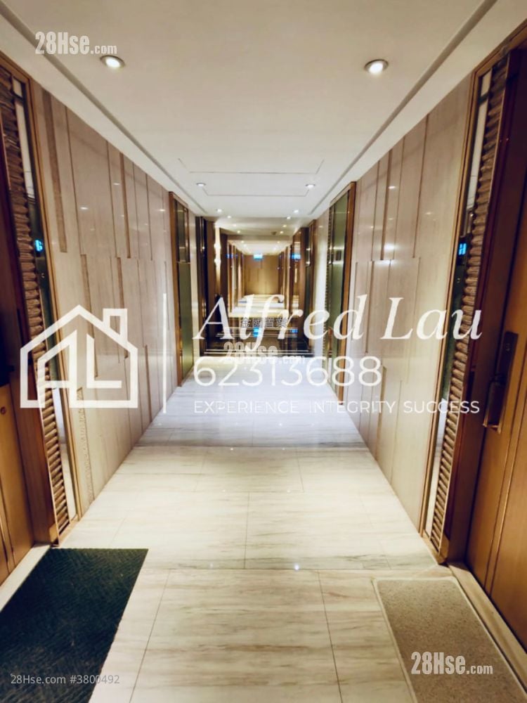 Macpherson Place Sell 2 Bedrooms , 1 Bathroom 555 ft²