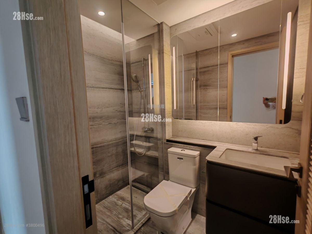 The Arles Rental 3 Bedrooms , 1 Bathroom 947 ft²