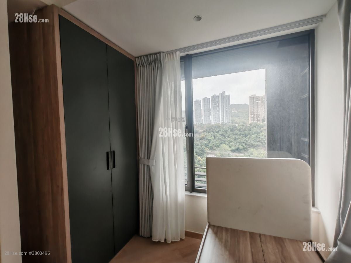 The Arles Rental 3 Bedrooms , 1 Bathroom 947 ft²