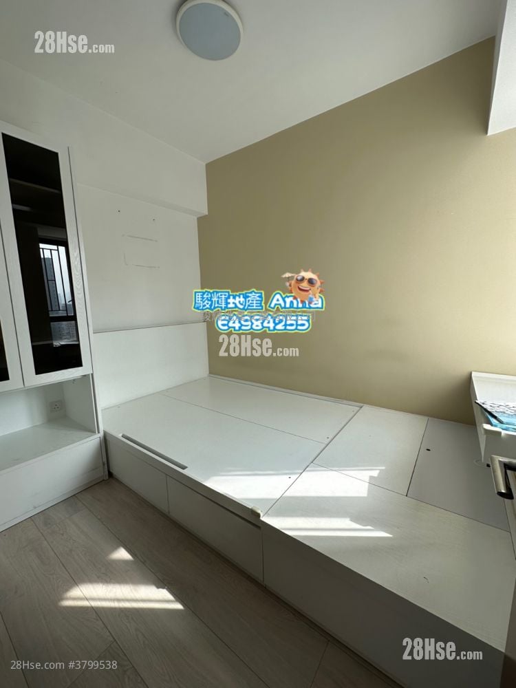 Billionnaire Avant Sell 3 Bedrooms , 1 Bathroom 639 ft²