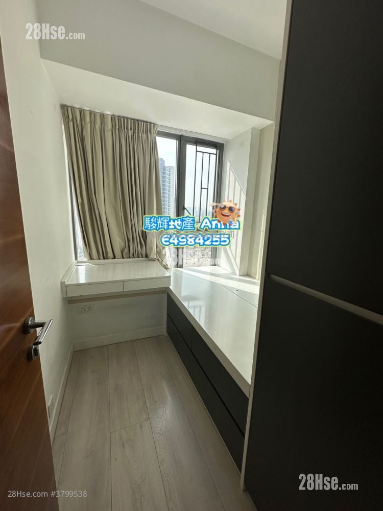 Billionnaire Avant Sell 3 Bedrooms , 1 Bathroom 639 ft²