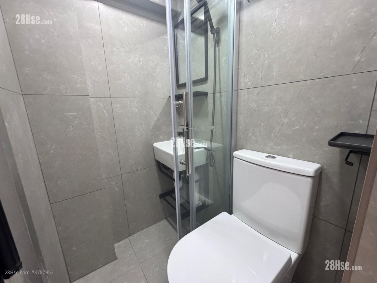 463-465 Hennessy Road Rental 1 Bedroom , 1 Bathroom 160 ft²