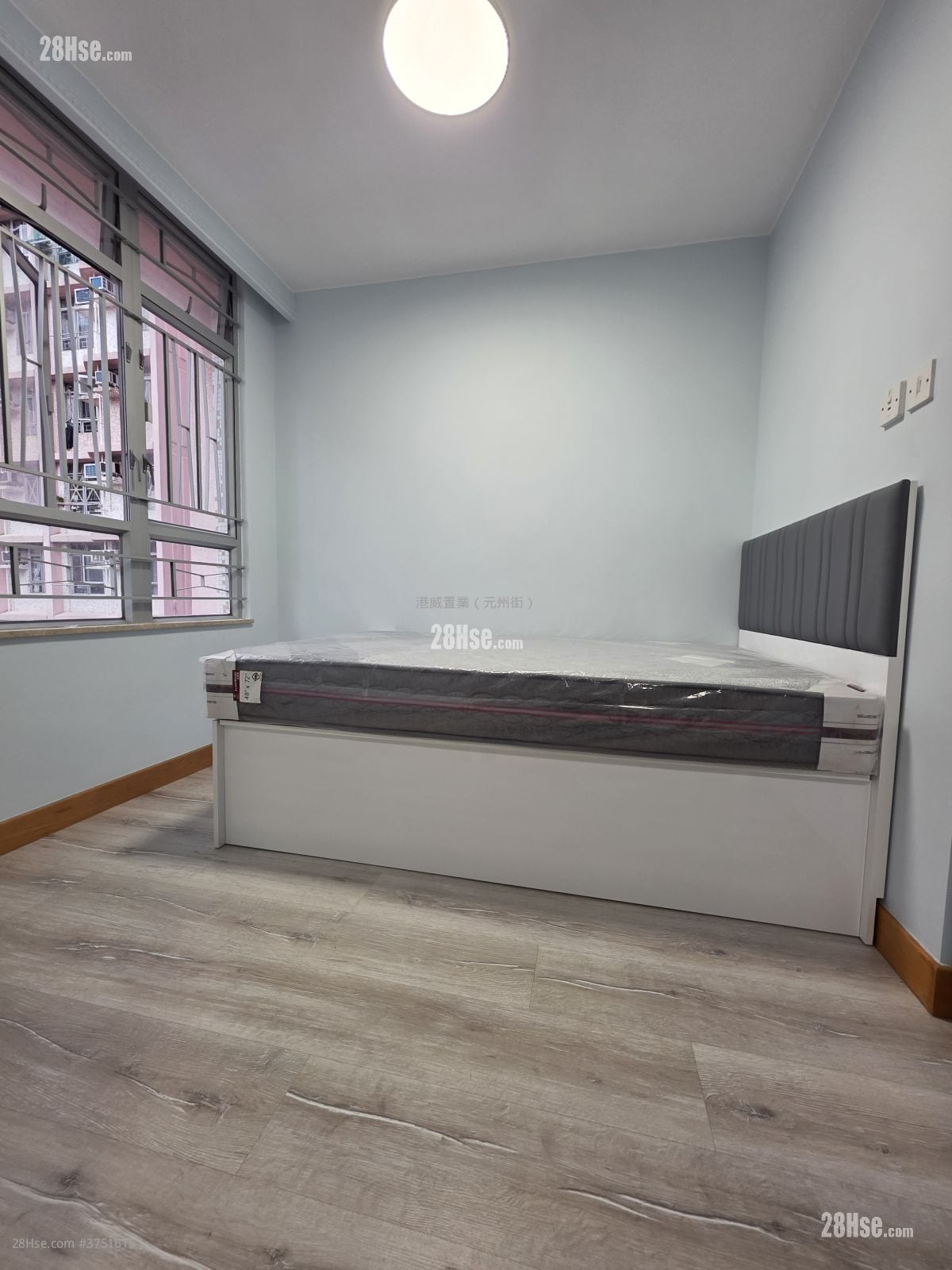 Lai Yan Court Sell 2 Bedrooms 428 ft²