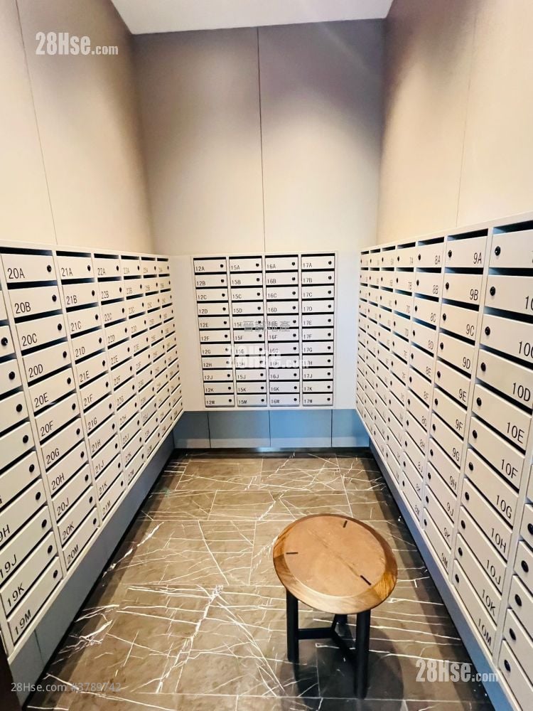 Gold Coast Bay Rental 1 Bedroom , 1 Bathroom 317 ft²