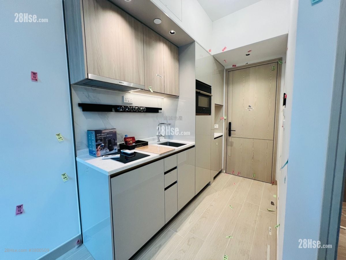 Gold Coast Bay Rental Studio , 1 Bathroom 206 ft²