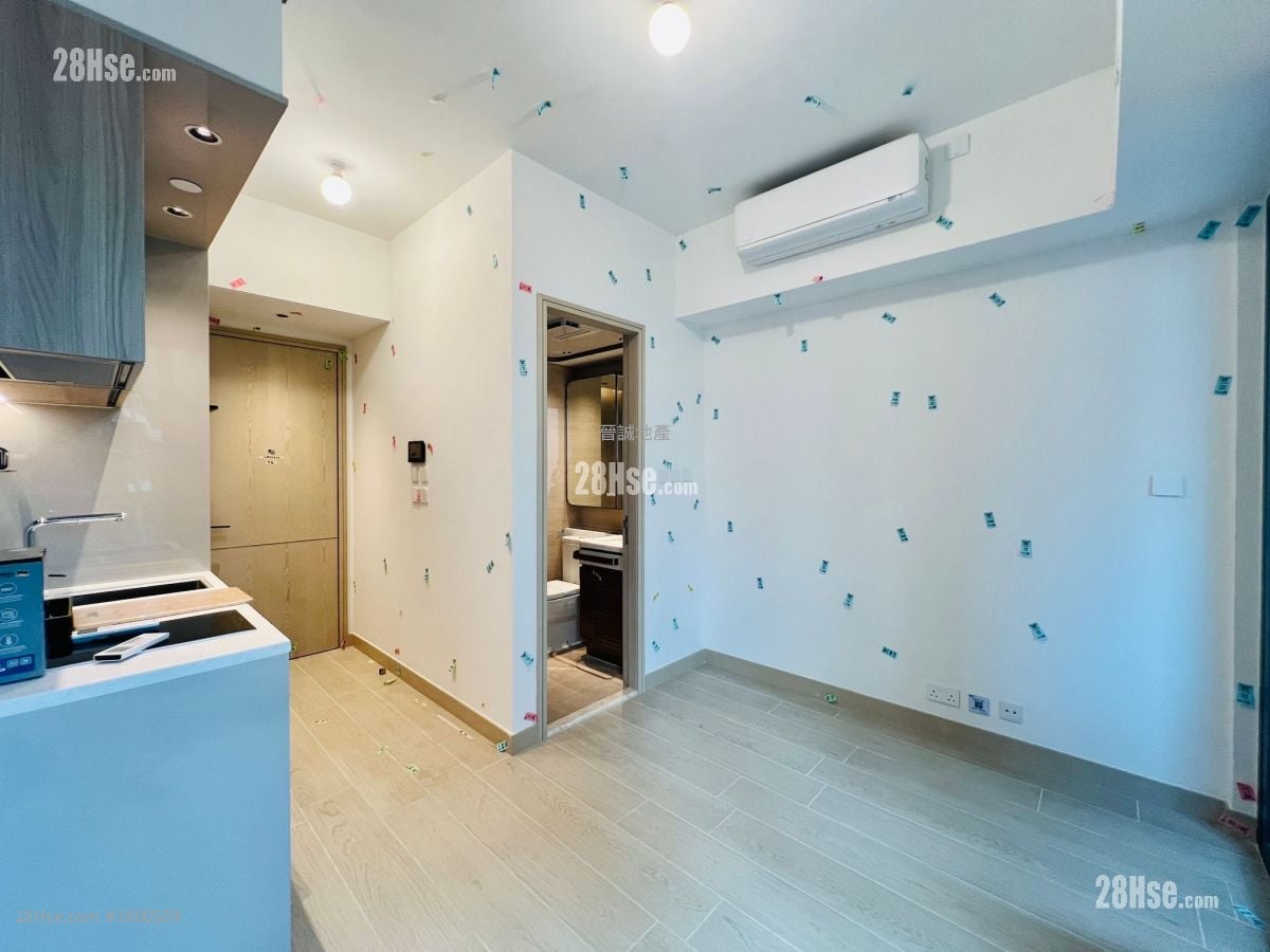 Gold Coast Bay Rental Studio , 1 Bathroom 206 ft²