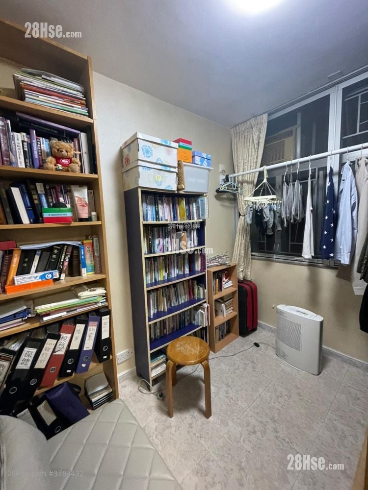 Tung Hei Court Sell 2 Bedrooms , 1 Bathroom 541 ft²