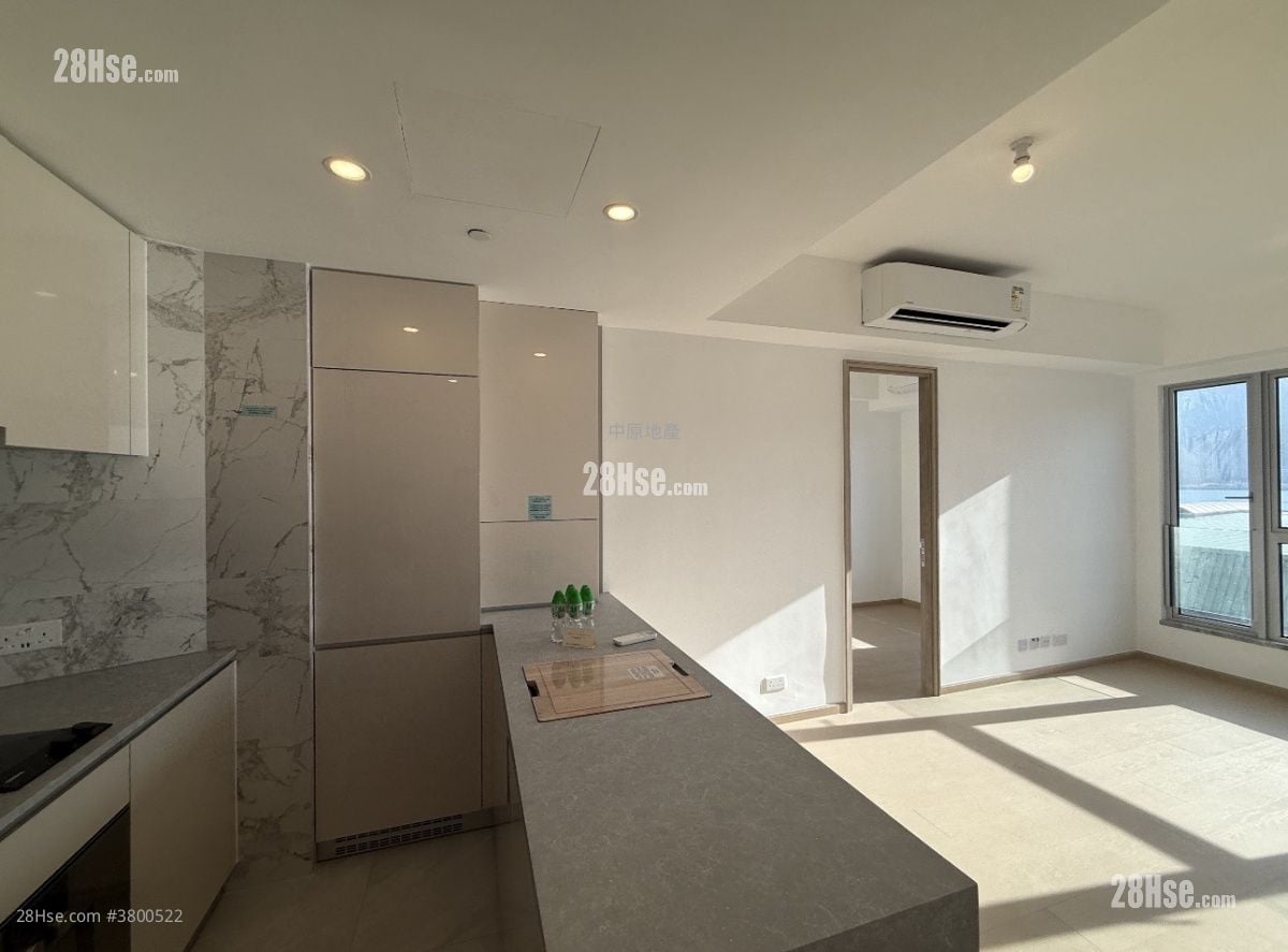 The Coast Line Sell 2 Bedrooms 447 ft²