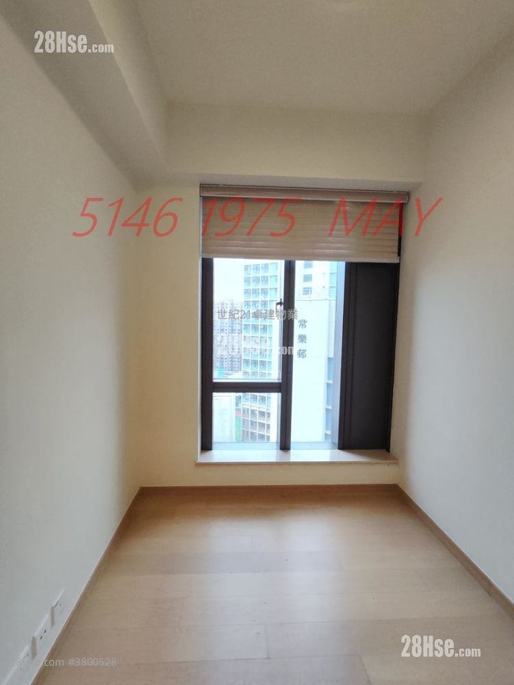 Mantin Heights Sell 3 Bedrooms , 1 Bathroom 670 ft²