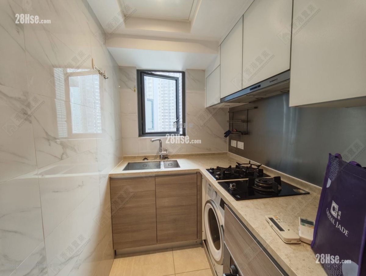 天寰 租盘 3 房 , 2 浴室 640 平方尺