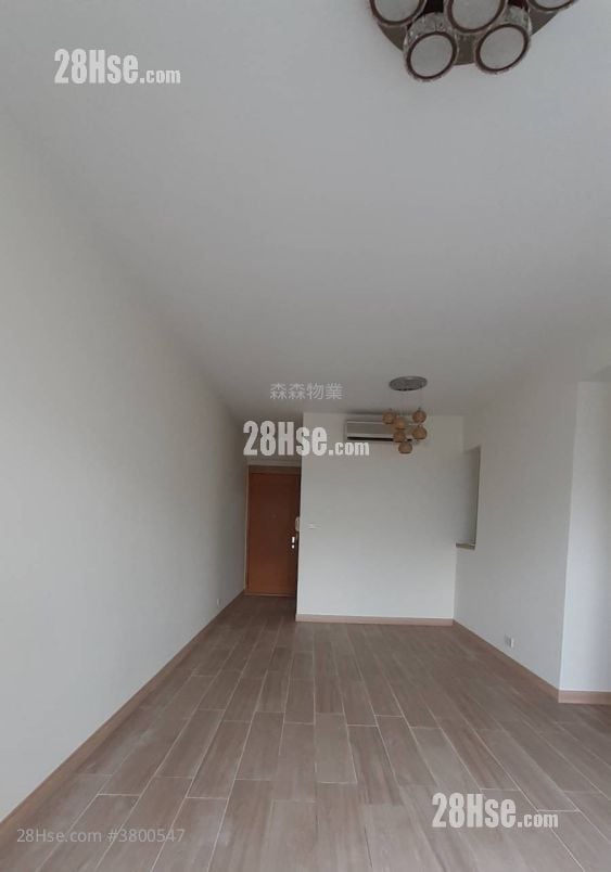 The Orchards Rental 4 Bedrooms , 2 Bathrooms 821 ft²