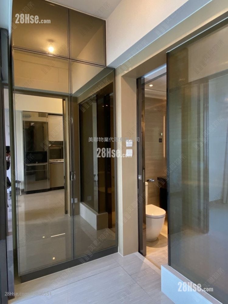 Cullinan West Rental 1 Bedroom , 1 Bathroom 350 ft²