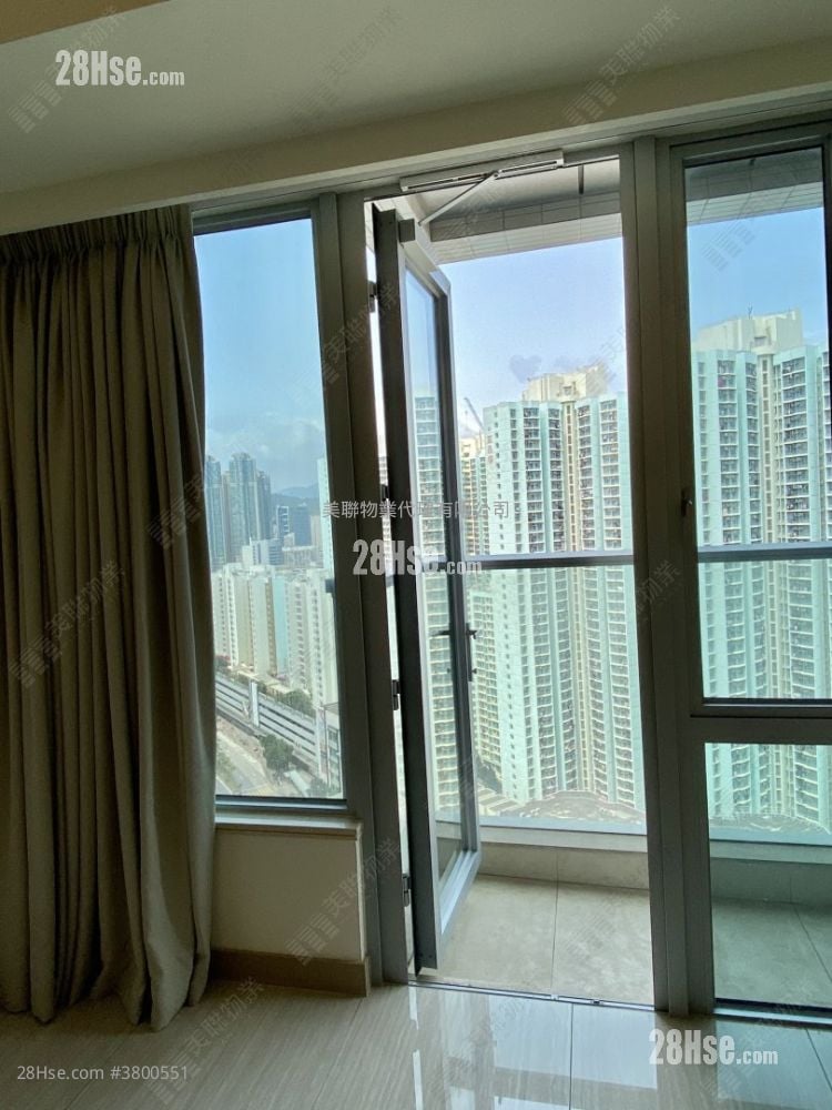 Cullinan West Rental 1 Bedroom , 1 Bathroom 350 ft²