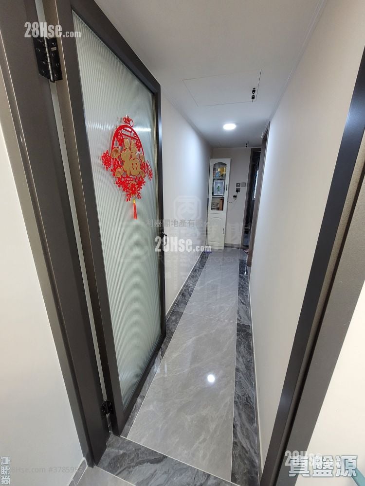 美孚新邨 售盘 2 房 , 1 浴室 639 平方尺