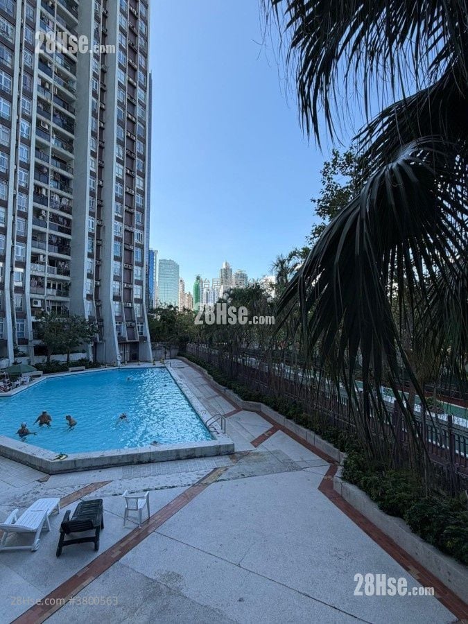 太古城 售盘 4 房 , 2 浴室 1,184 平方尺