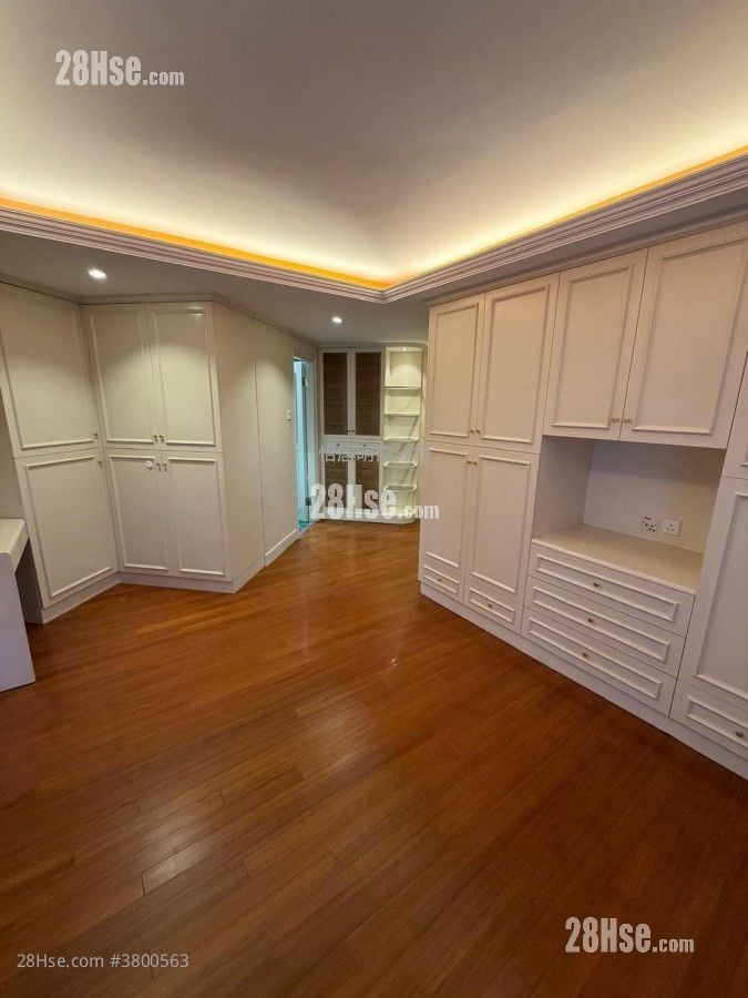 太古城 售盘 4 房 , 2 浴室 1,184 平方尺