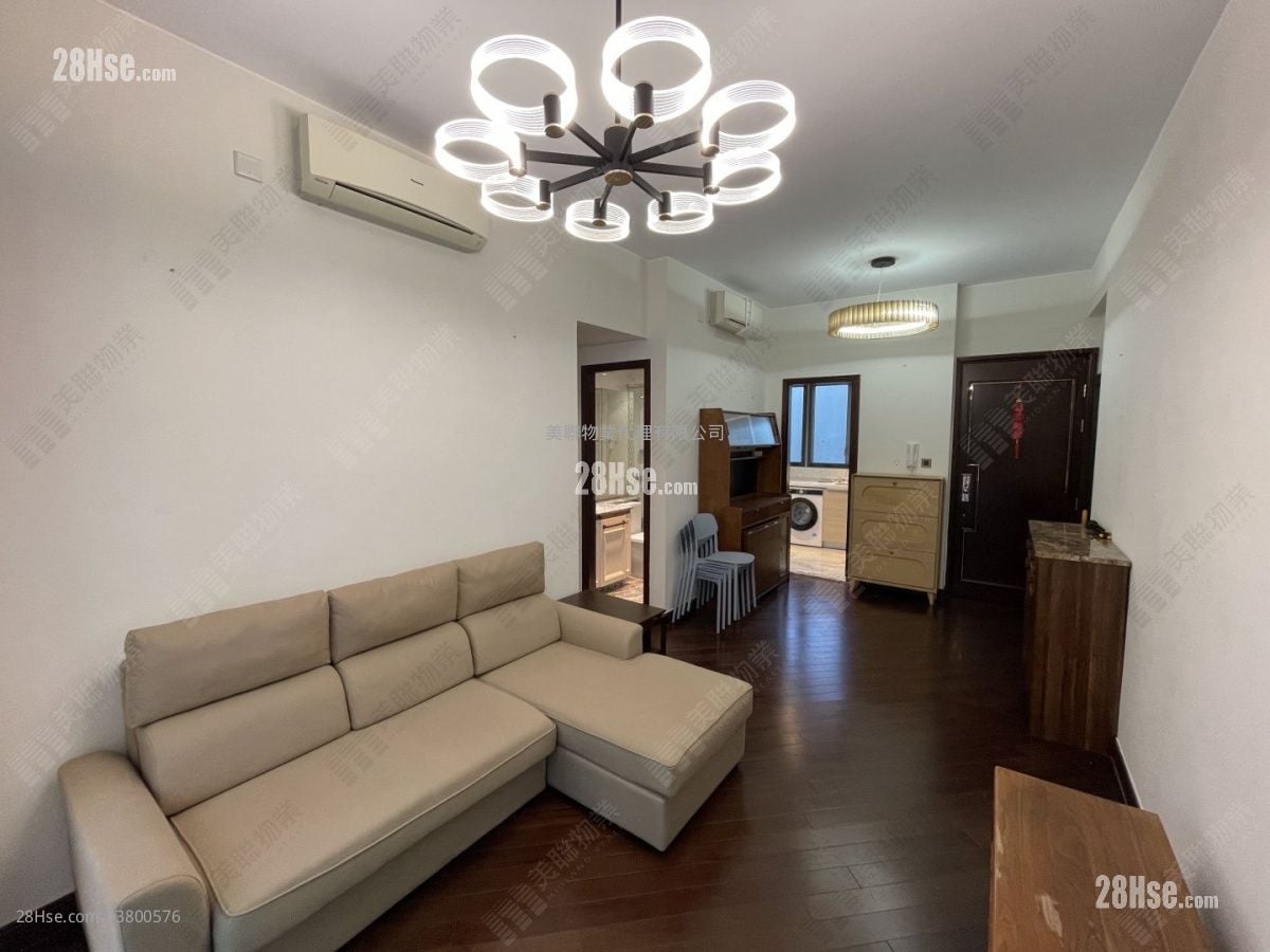 Mayfair By The Sea Rental 3 Bedrooms , 2 Bathrooms 670 ft²