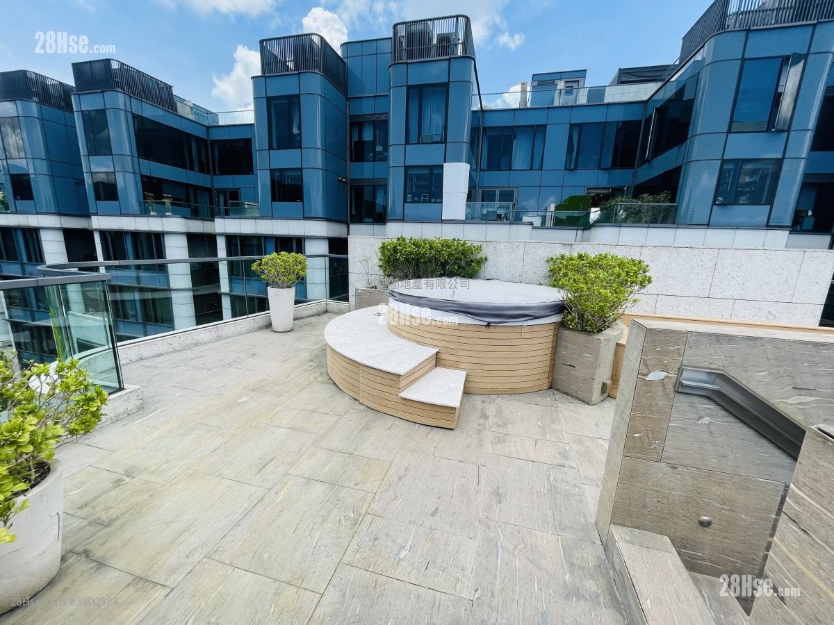 La Vetta Sell 4 Bedrooms , 2 Bathrooms 2,305 ft²