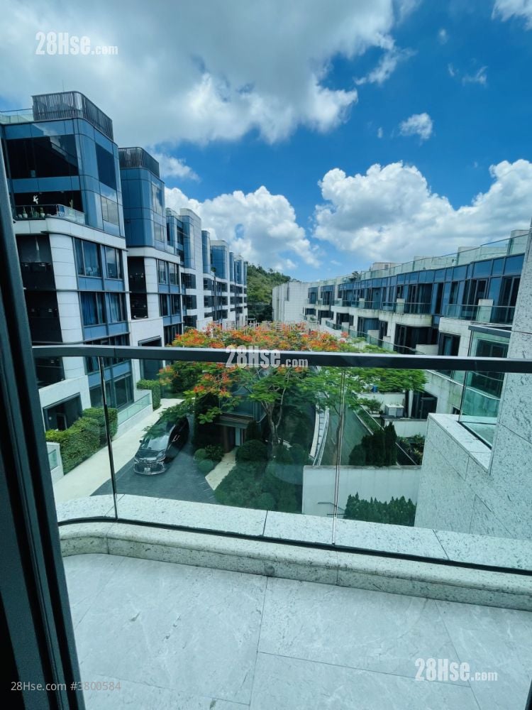 La Vetta Sell 4 Bedrooms , 2 Bathrooms 2,305 ft²