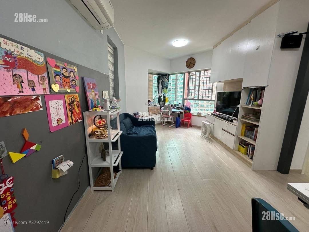 Tierra Verde Sell 2 Bedrooms , 1 Bathroom 526 ft²