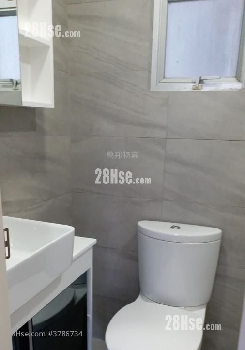 Beautiful Garden Rental 2 Bedrooms , 1 Bathroom 293 ft²