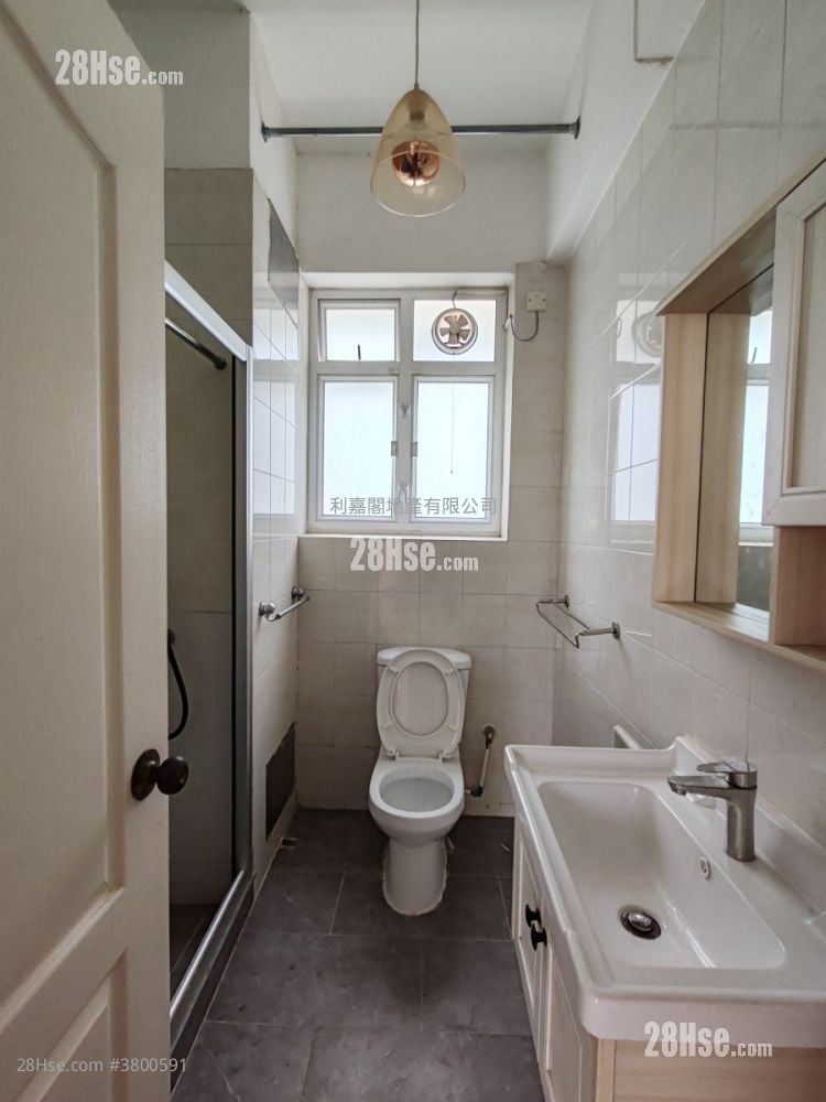 乐景楼 租盘 3 房 , 2 浴室 1,484 平方尺