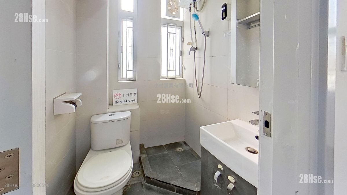 浴室: 保良局少清大厦 租盘 2 房 , 1 浴室 280 平方尺