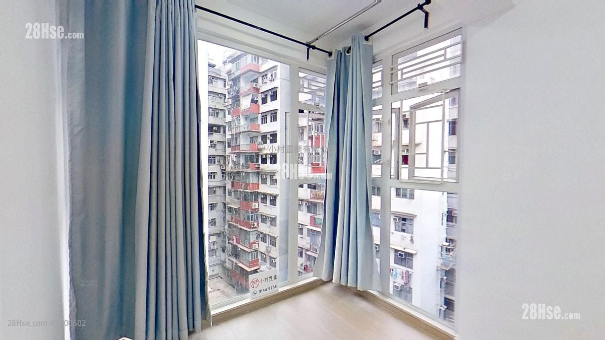 厅: 观塘大厦 售盘 2 房 , 1 浴室 397 平方尺