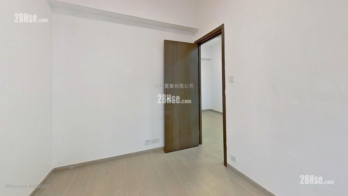 主人房: 观塘大厦 售盘 2 房 , 1 浴室 397 平方尺