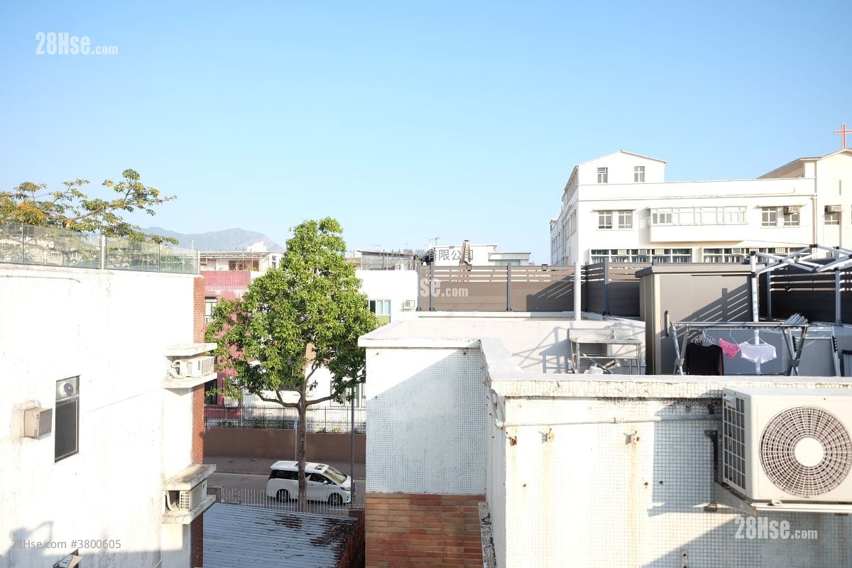 View: Tat Chee Court Sell 3 Bedrooms , 1 Bathroom 649 ft²