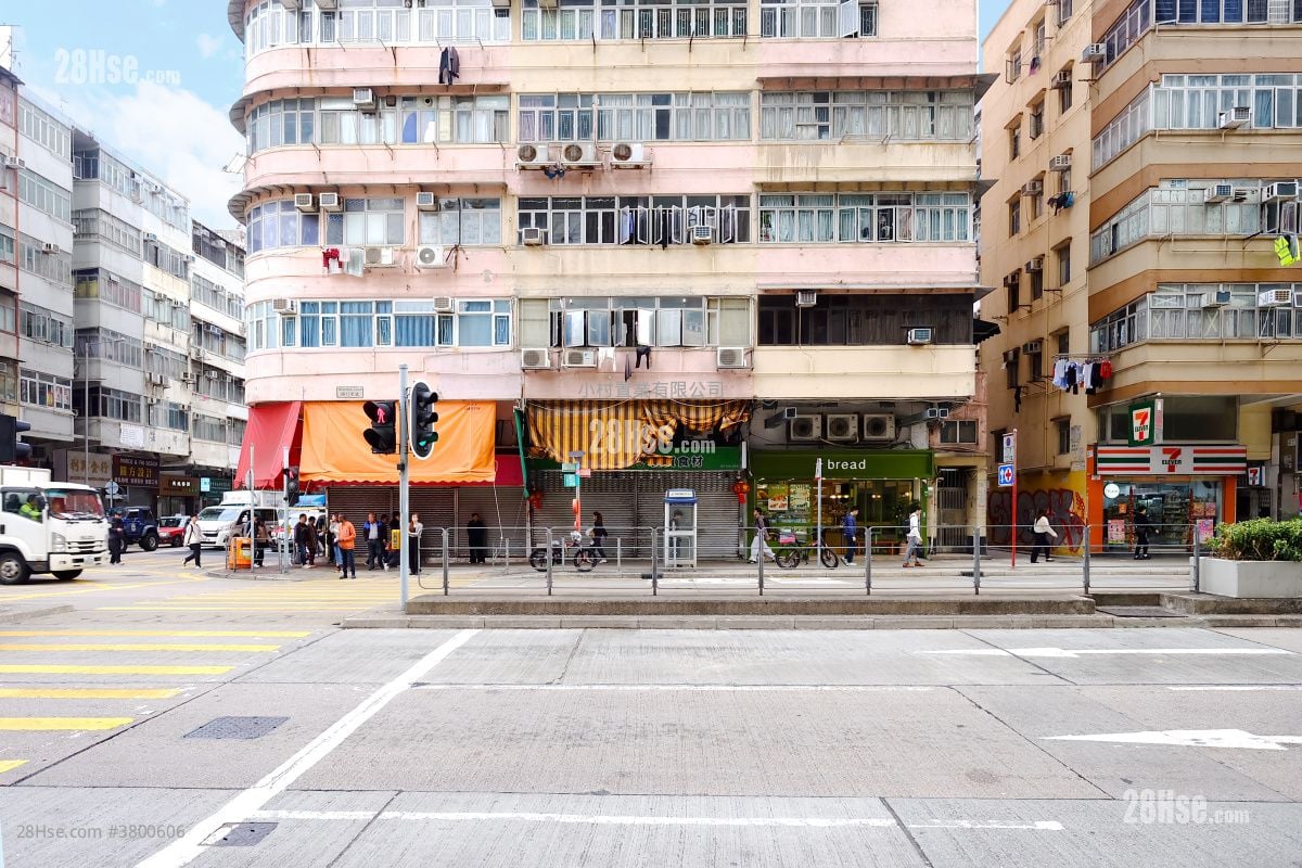 大厦外观: 窝打老道3A-3B 售盘 5+ 房 , 5+ 浴室 849 平方尺