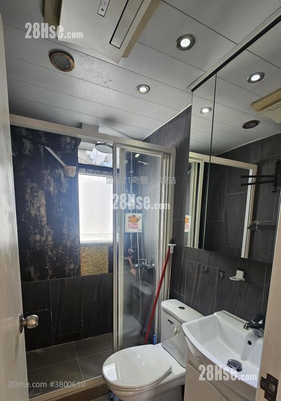 City One Shatin Sell 3 Bedrooms , 1 Bathroom 484 ft²