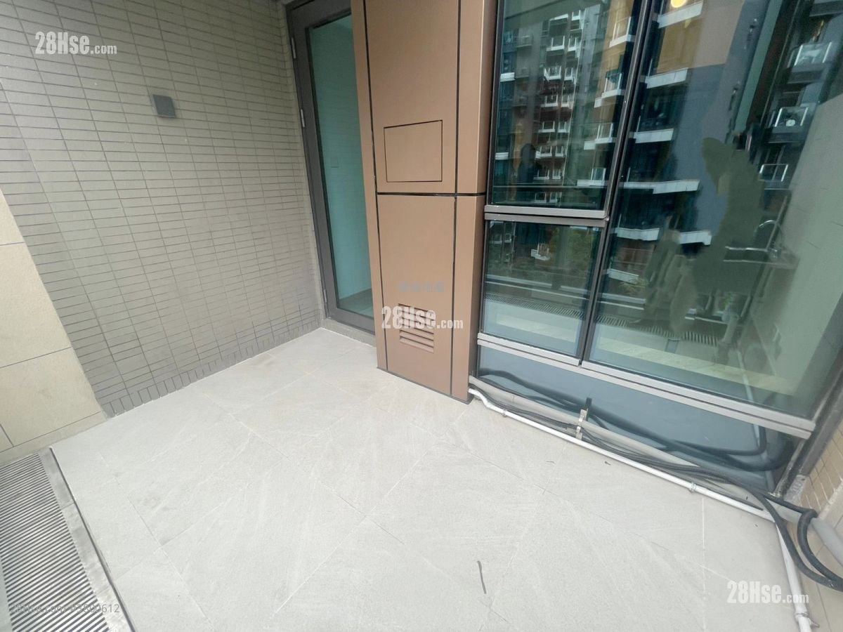 Gold Coast Bay Sell Studio , 1 Bathroom 183 ft²