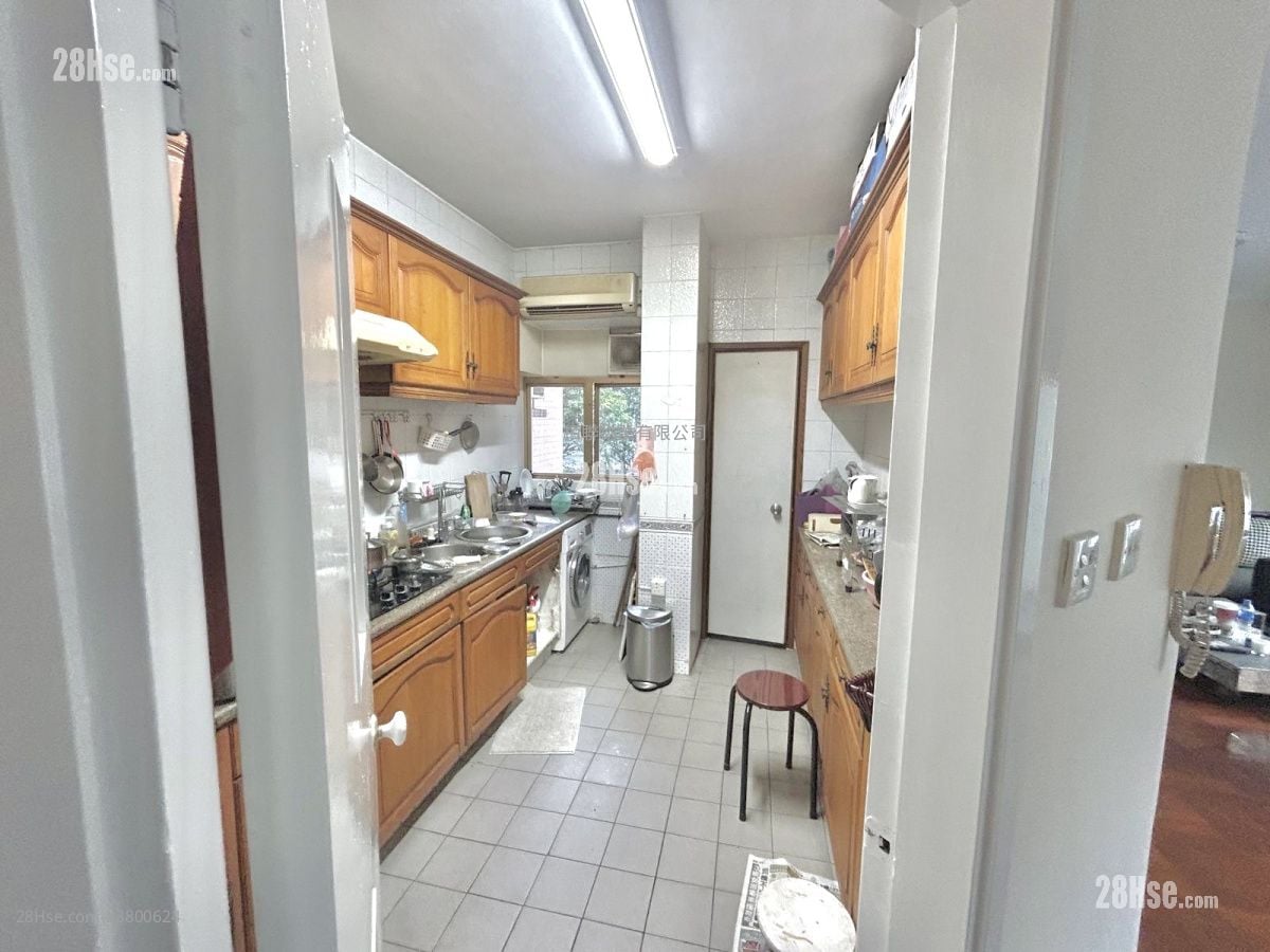 雅丽居 售盘 3 房 , 2 浴室 948 平方尺