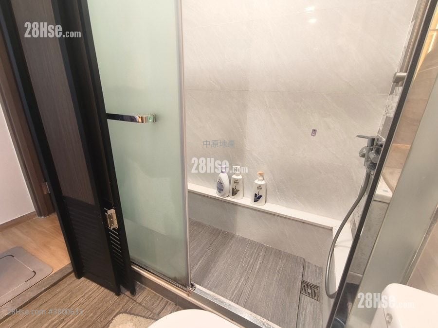 逸峯 售盘 2 房 , 1 浴室 414 平方尺