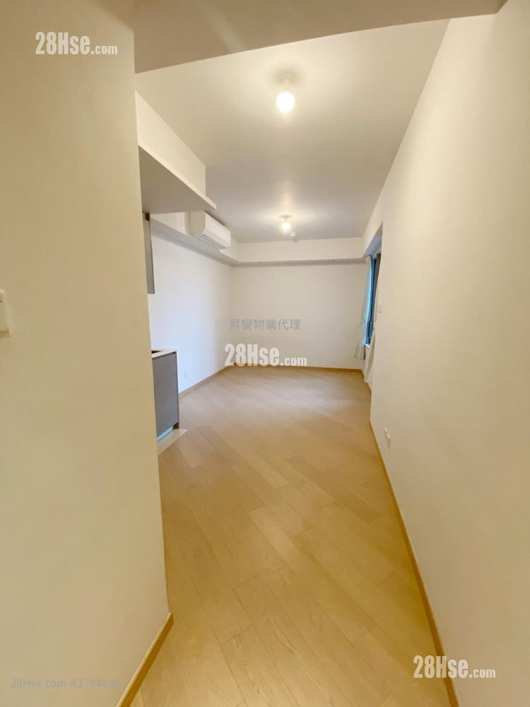 Upper East Rental Studio , 1 Bathroom 257 ft²