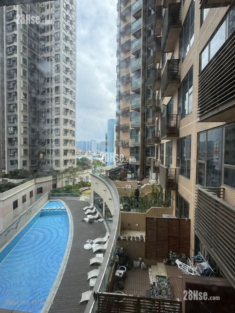 Upper East Rental Studio , 1 Bathroom 257 ft²