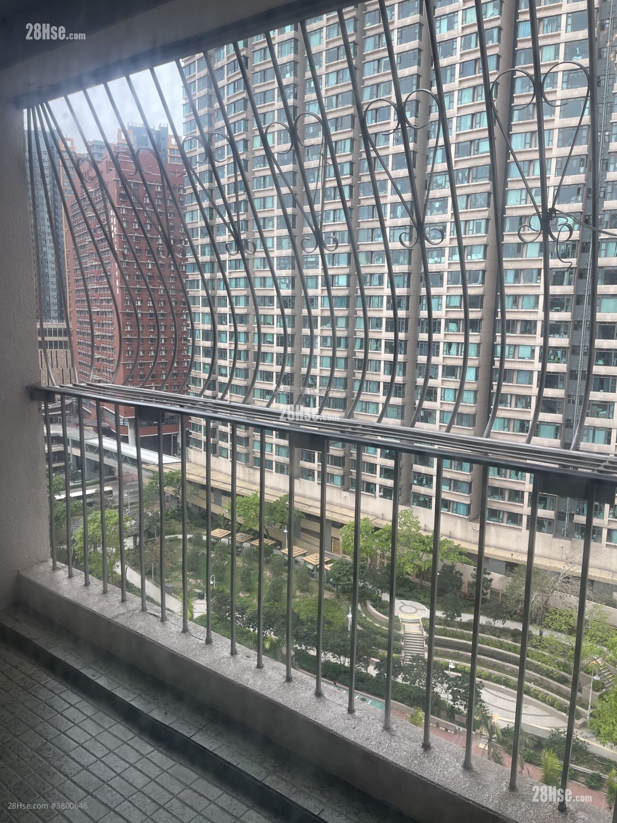 Hunghom Bay Centre Rental 4 Bedrooms , 2 Bathrooms 953 ft²