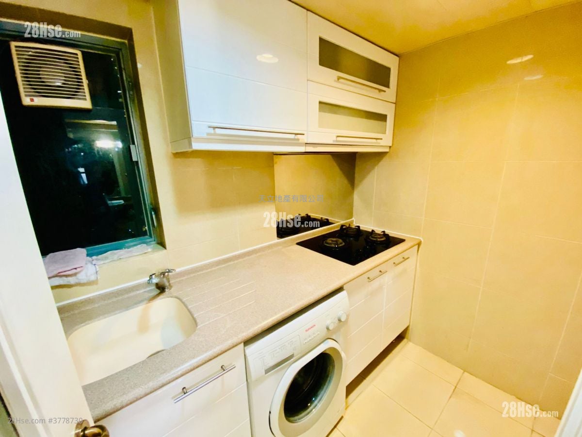 Queen's Terrace Sell 1 Bedroom , 1 Bathroom 322 ft²