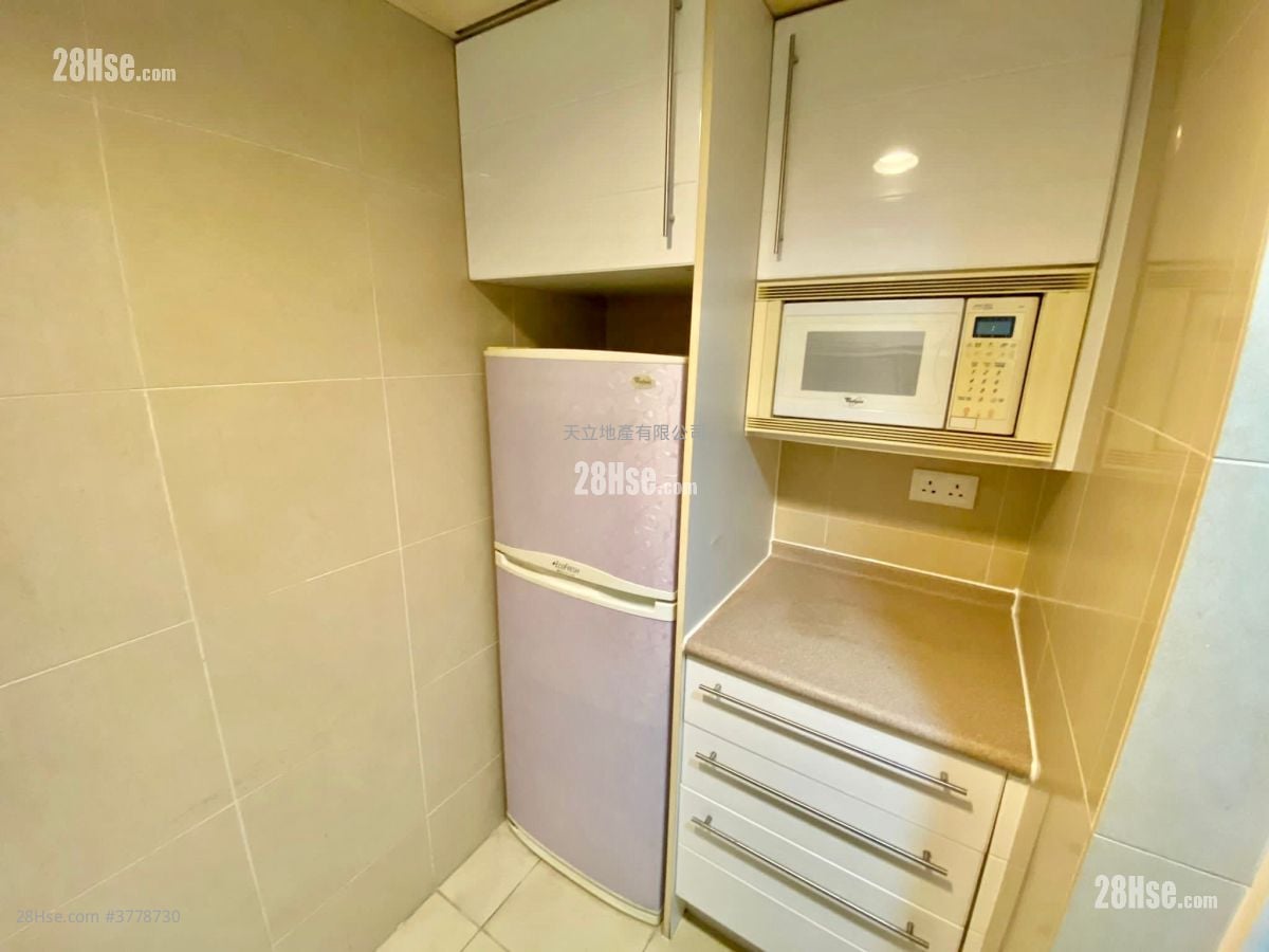 Queen's Terrace Sell 1 Bedroom , 1 Bathroom 322 ft²