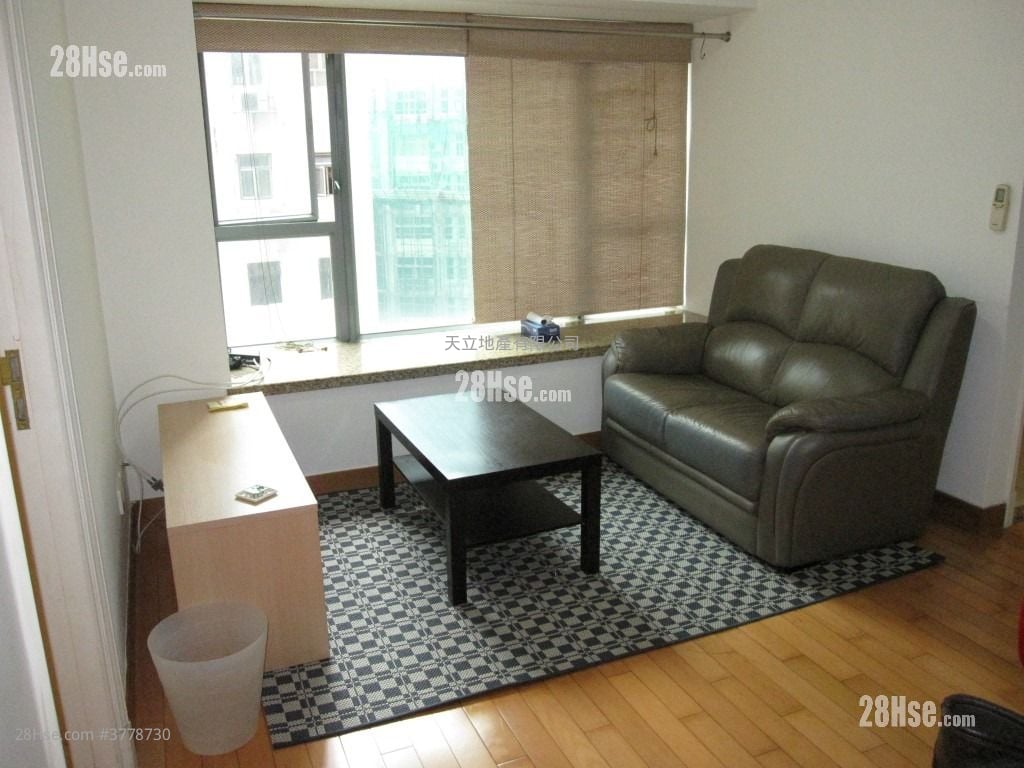 Queen's Terrace Sell 1 Bedroom , 1 Bathroom 322 ft²