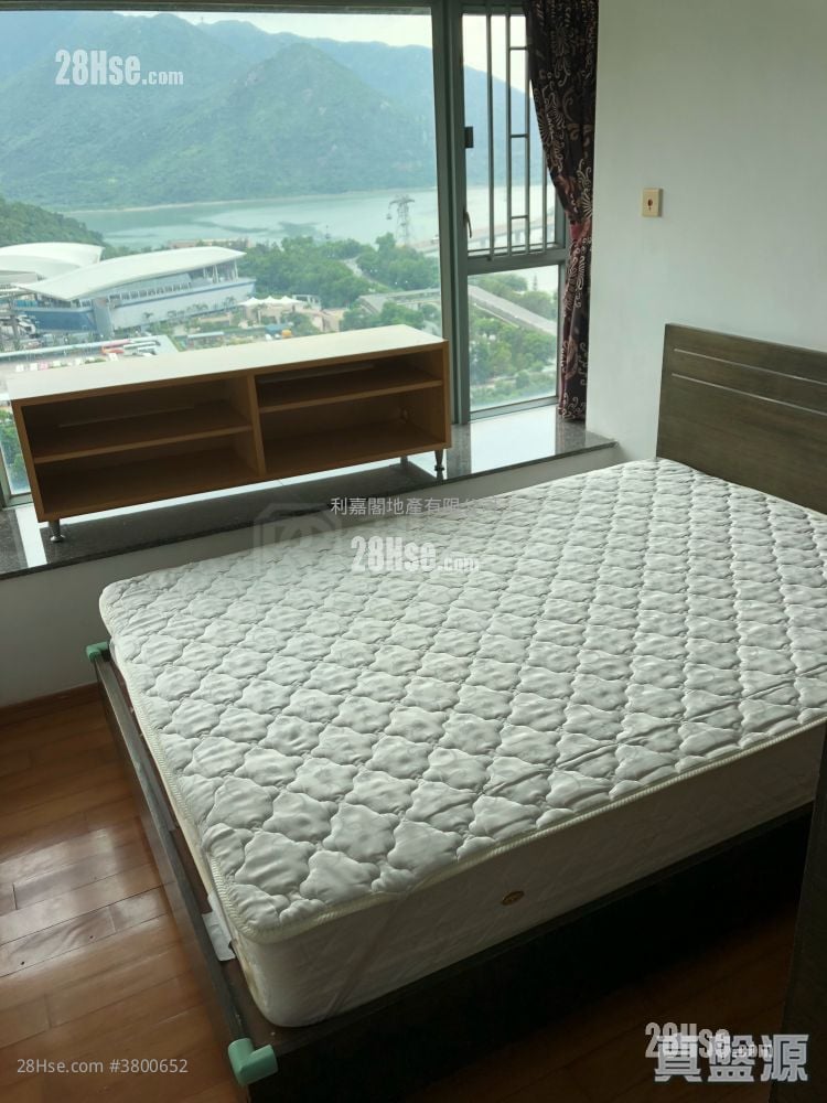 Seaview Crescent Rental 2 Bedrooms , 1 Bathroom 508 ft²