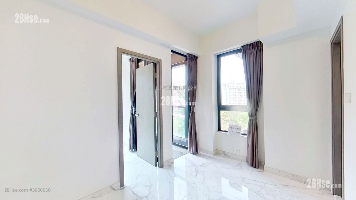 living room: Alpine 18 Rental 1 Bedroom , 1 Bathroom 258 ft²