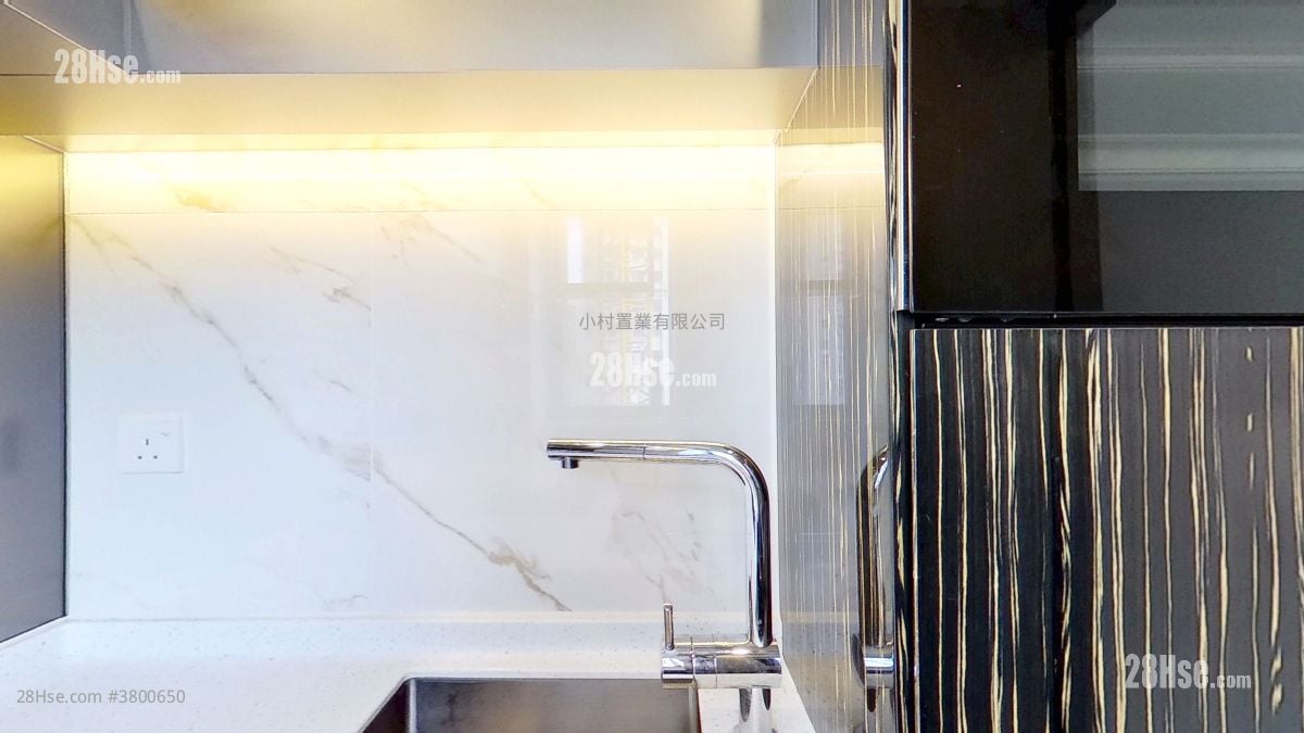 kitchen: Alpine 18 Rental 1 Bedroom , 1 Bathroom 258 ft²