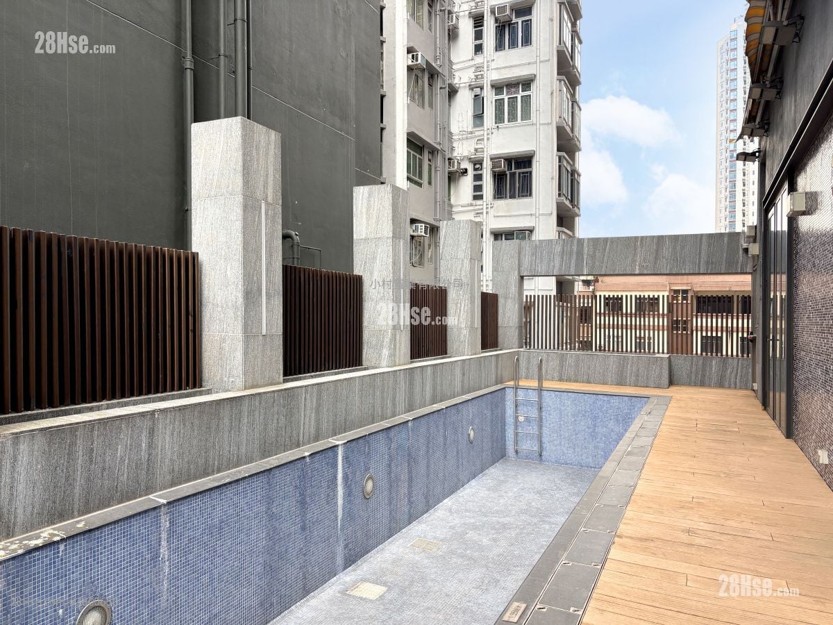 Clubhouse: Alpine 18 Rental 1 Bedroom , 1 Bathroom 258 ft²