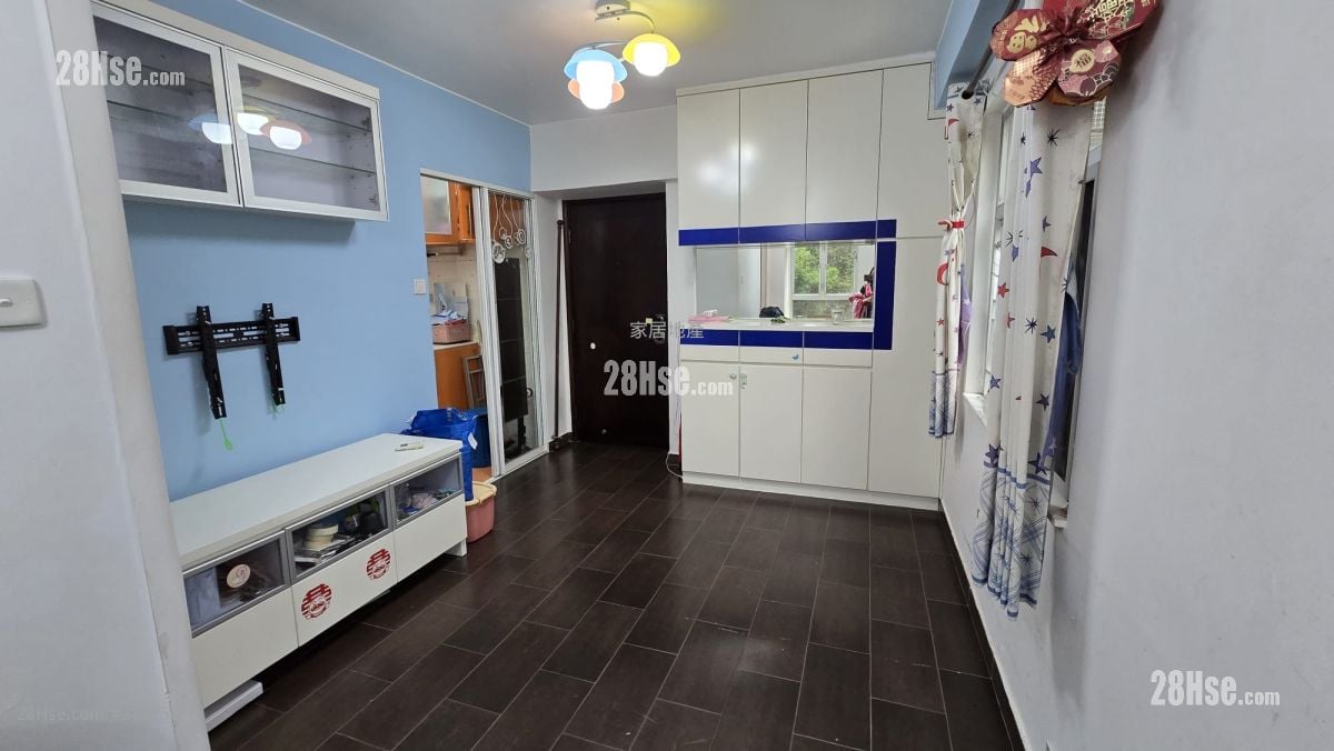 Belleve Court Rental 288 ft²