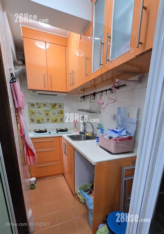 Belleve Court Rental 288 ft²