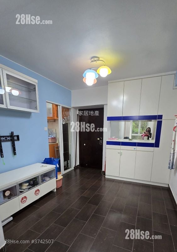 Belleve Court Rental 288 ft²